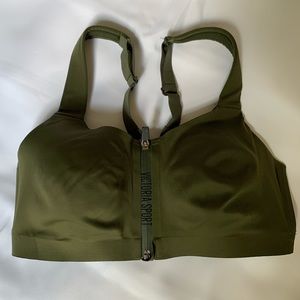 VS Sports Bra